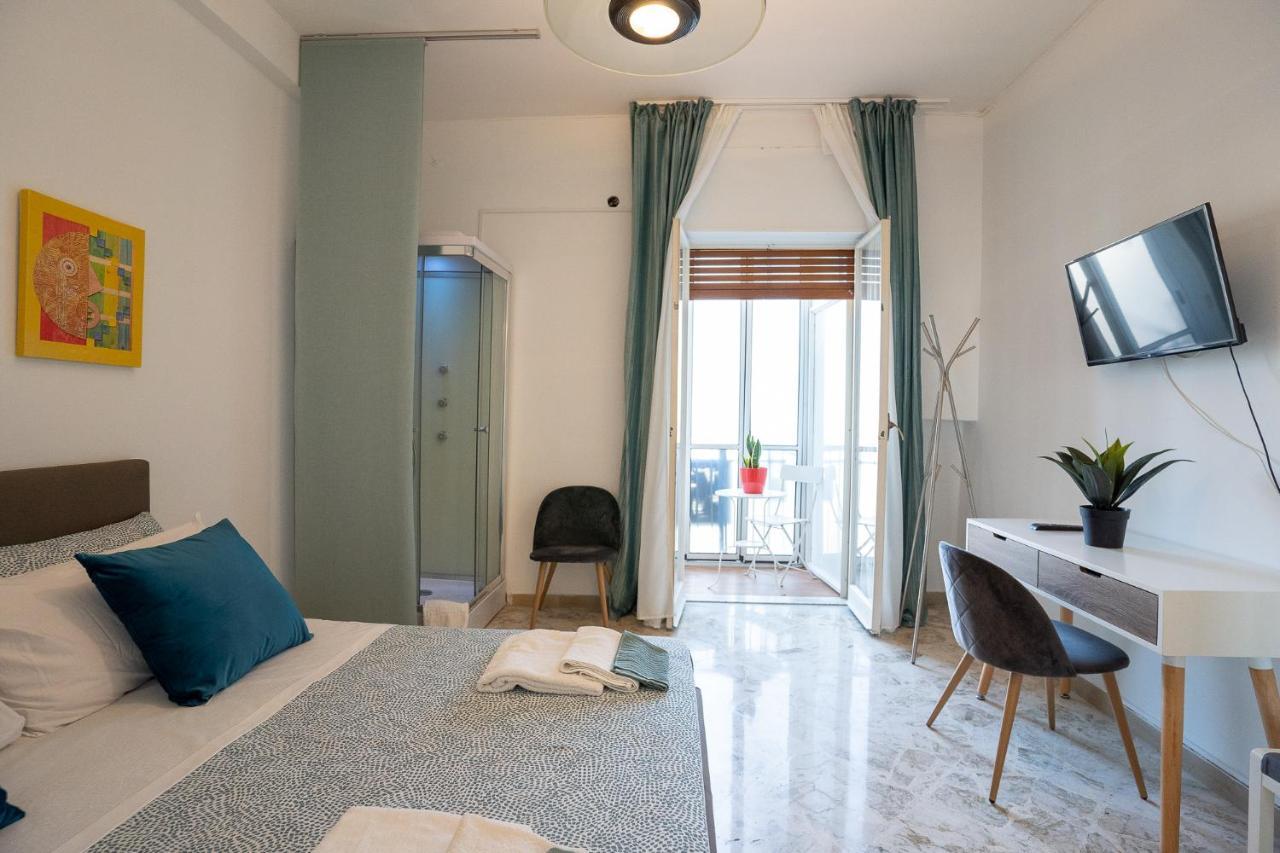 Cavour Bari Centro _ Brand City Life _ Bagian luar foto
